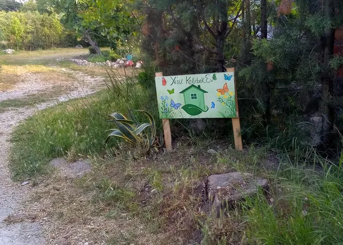 Yesil Kelebek Ev